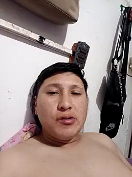 Chyynoxxx online show from 10/01/25, 03:29