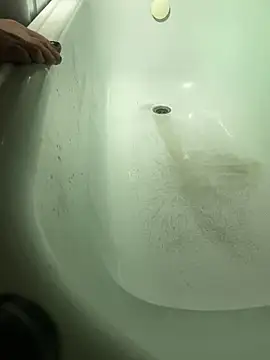 pleasedontpressaredburton online show from 11/21/25, 04:27