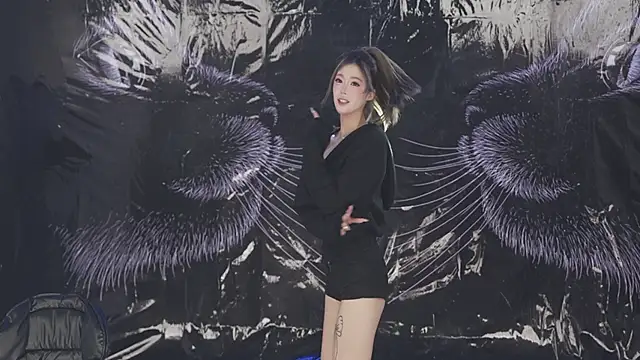 sweetgirls666 online show from 04/07/26, 11:21