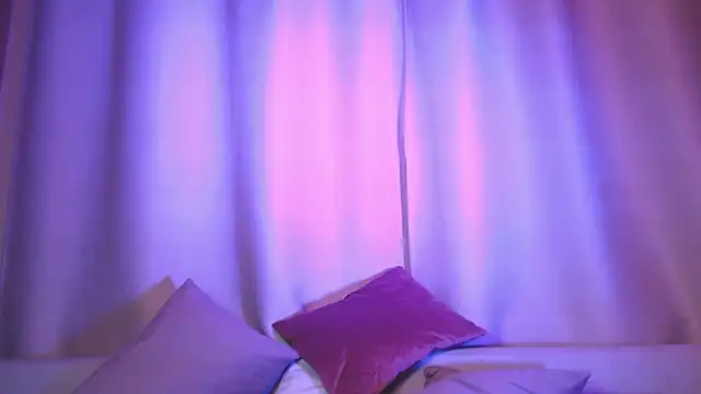 SophieDiamond Xx online show from 10/09/25, 06:17