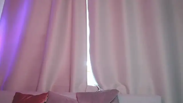 SophieDiamond Xx online show from 10/12/25, 10:14