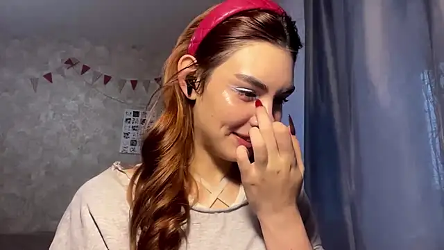 TeresitaLish online show from 10/11/25, 02:15