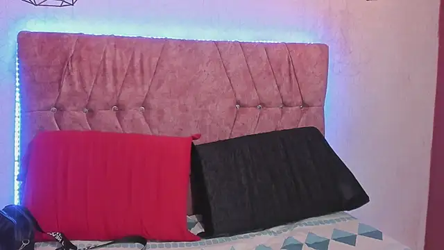 Mia lopez 1 online show from 10/16/25, 01:12