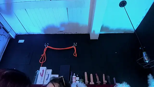 Cony l online show from 11/27/25, 11:45