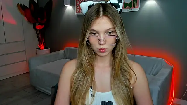 linakorvin online show from 11/23/25, 01:11