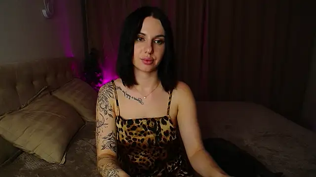 Snapshot of Poison_inyour_Mind__ chatting on 10/11/25, 06:17 Poison inyour Mind   online show from 10/11/25, 06:17