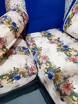 Rihame07 online show from 11/09/25, 12:25