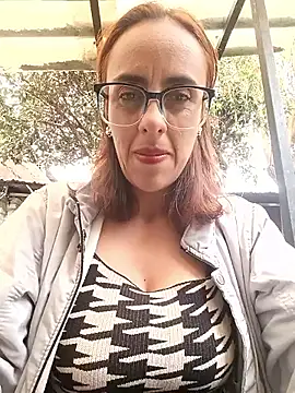 Snapshot of Jade_1-9 chatting on 01/16/26, 08:46 Jade 1-9 online show from 01/16/26, 08:46