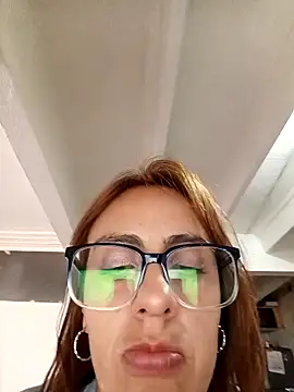Snapshot of Jade_1-9 chatting on 02/18/26, 08:05 Jade 1-9 online show from 02/18/26, 08:05
