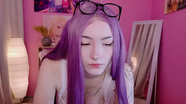 Hana ri online show from 10/14/25, 02:07