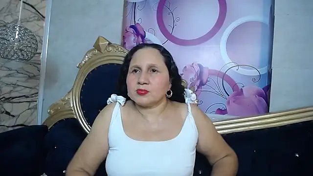 kimberly candy online show from 11/06/25, 07:37