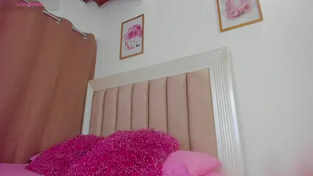 Snapshot of fabianacutee chatting on 05/16/26, 12:07 fabianacutee online show from 05/16/26, 12:07