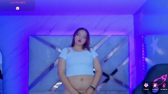 mia foster t online show from 05/28/26, 01:19