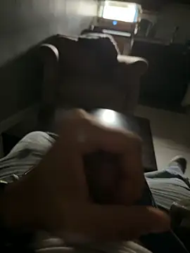 familia0210 online show from 12/04/25, 03:32