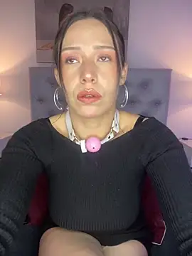 Mariaaam  online show from 10/15/25, 12:05