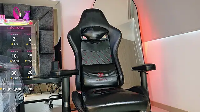 Snapshot of johnjaguar1_ chatting on 03/13/26, 03:07 johnjaguar1 online show from 03/13/26, 03:07