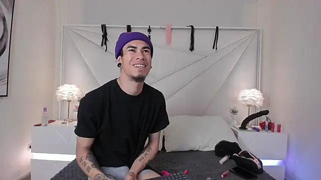 conjuring  online show from 11/18/25, 03:12