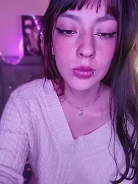 Snapshot of SammyCum chatting on 03/22/26, 05:33 SammyCum online show from 03/22/26, 05:33