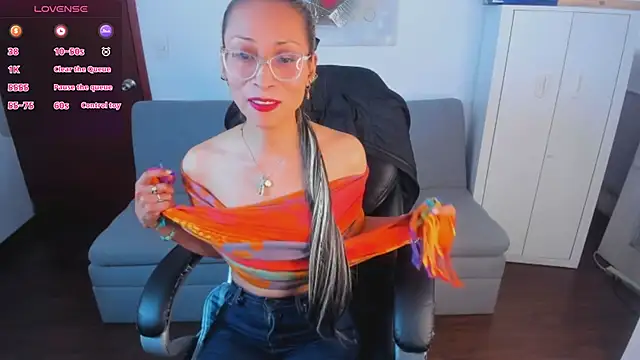 alexia james  online show from 02/12/26, 08:26