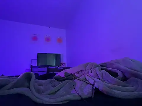 Snapshot of Princessivy56 chatting on 03/24/26, 10:48 Princessivy56 online show from 03/24/26, 10:48