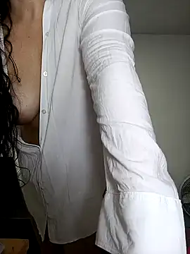 tutisex  online show from 10/27/25, 03:32