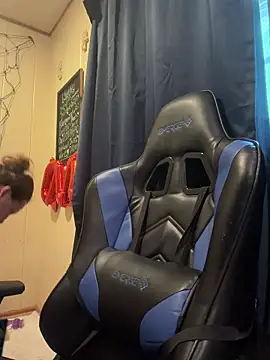 Snapshot of allnaturalmermaid chatting on 03/06/26, 04:25 allnaturalmermaid online show from 03/06/26, 04:25