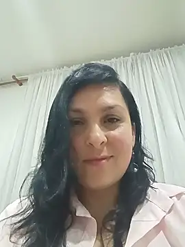 pilar 11-84 online show from 10/23/25, 02:00