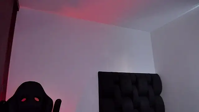 CHRIS MORGAN1 online show from 10/16/25, 01:56