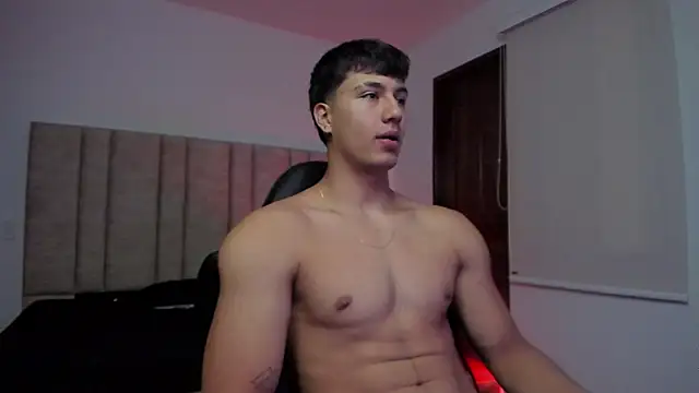 CHRIS MORGAN1 online show from 10/26/25, 02:01