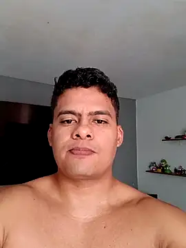 Snapshot of luigidickk chatting on 10/11/25, 01:42 luigidickk online show from 10/11/25, 01:42