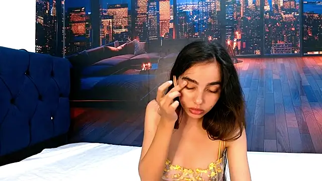 Snapshot of solarboom18 chatting on 12/01/25, 07:08 solarboom18 online show from 12/01/25, 07:08