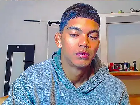 theMyke101 online show from 05/01/26, 02:32