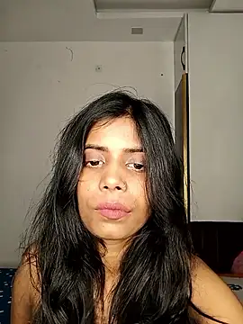 Snapshot of zoya_your chatting on 10/16/25, 05:14 zoya your online show from 10/16/25, 05:14