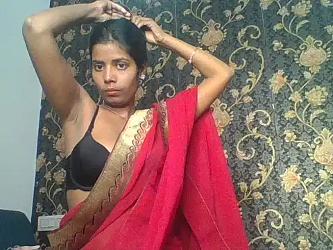 Snapshot of zoya_your chatting on 03/28/26, 05:45 zoya your online show from 03/28/26, 05:45