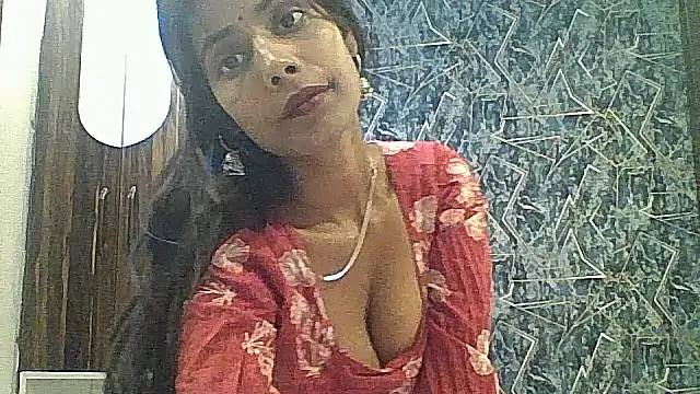 Snapshot of zoya_your chatting on 04/23/26, 06:43 zoya your online show from 04/23/26, 06:43