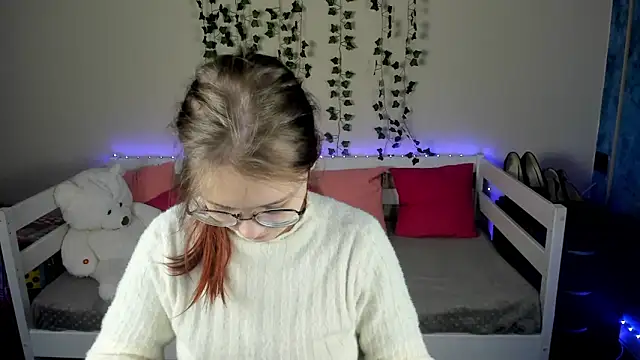 shy elina01 online show from 10/20/25, 10:27