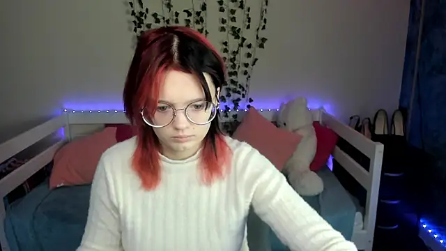 shy elina01 online show from 11/24/25, 10:26