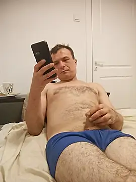 Snapshot of viktor1992-1-1 chatting on 07/21/26, 07:49 viktor1992-1-1 online show from 07/21/26, 07:49