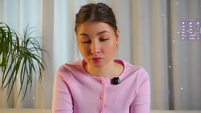 BrittGupton online show from 03/25/26, 02:39