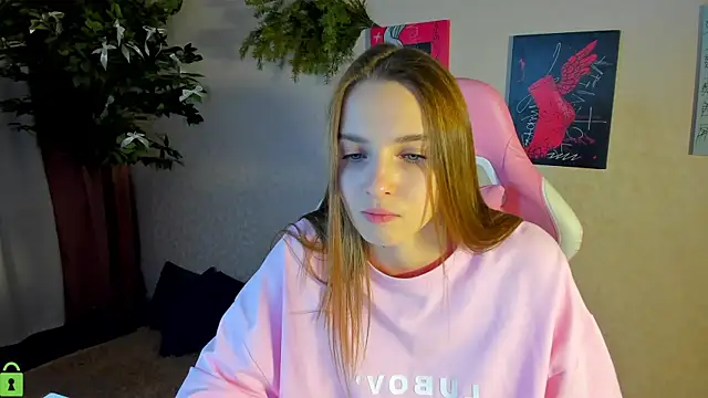 L1na Reeds online show from 12/20/25, 01:02