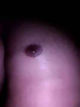 Snapshot of Elegant_Guy chatting on 10/04/25, 08:40 Elegant Guy online show from 10/04/25, 08:40