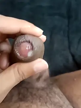 Snapshot of Elegant_Guy chatting on 11/17/25, 11:16 Elegant Guy online show from 11/17/25, 11:16