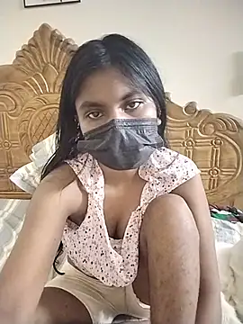 Snapshot of hottywife-03 chatting on 07/06/26, 03:03 hottywife-03 online show from 07/06/26, 03:03