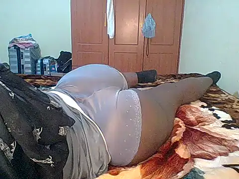 Snapshot of Chocolate_Baby23 chatting on 11/13/25, 03:22 Chocolate Baby23 online show from 11/13/25, 03:22