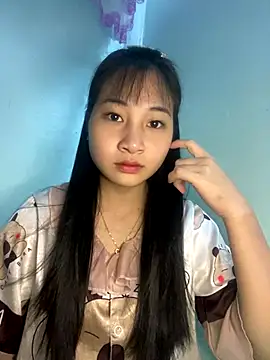 banlinh004 online show from 10/02/25, 02:57
