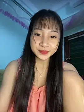 banlinh004 online show from 10/26/25, 03:29