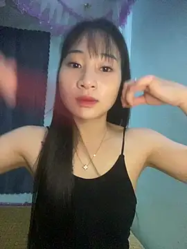 Snapshot of banlinh004 chatting on 06/26/26, 01:54 banlinh004 online show from 06/26/26, 01:54
