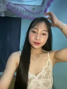 Snapshot of banlinh004 chatting on 06/26/26, 02:54 banlinh004 online show from 06/26/26, 02:54