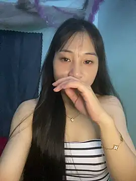 Snapshot of banlinh004 chatting on 06/30/26, 03:46 banlinh004 online show from 06/30/26, 03:46