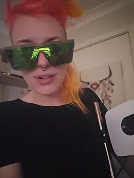 Snapshot of lonely_Cosplay_chick chatting on 01/08/26, 09:00 lonely Cosplay chick online show from 01/08/26, 09:00